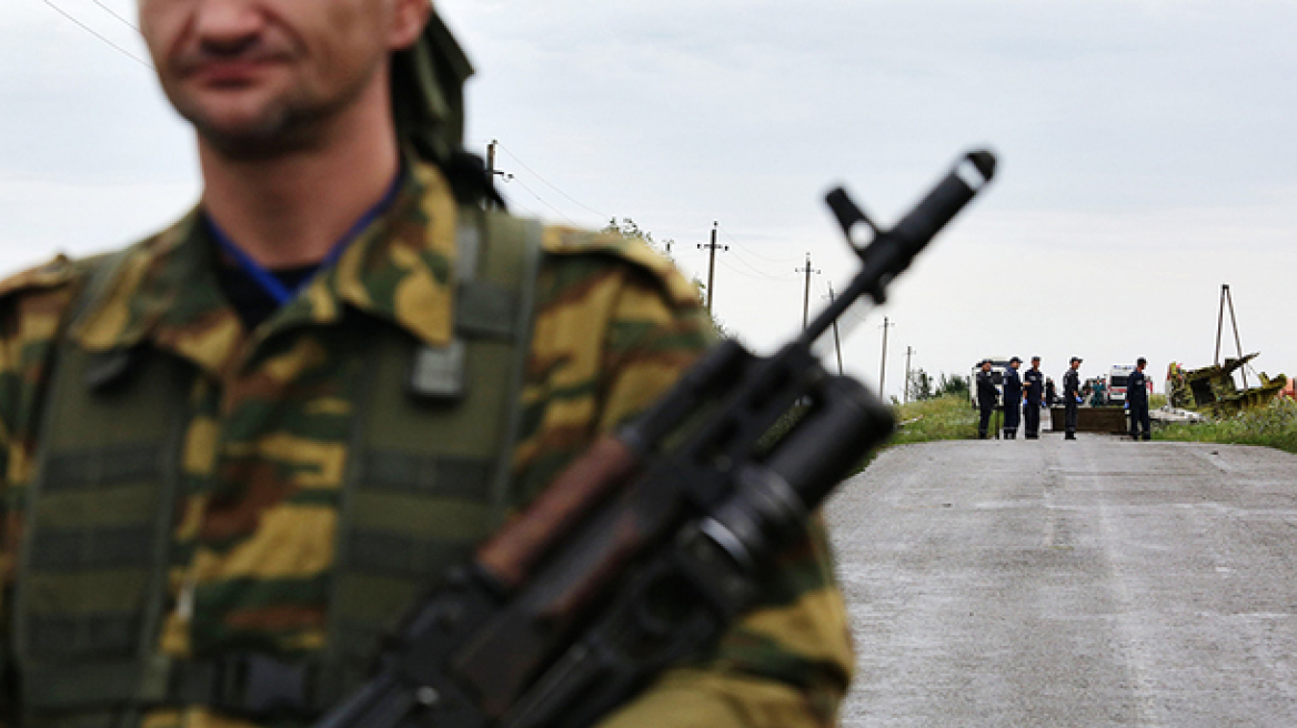 Ουκρανία: Να σταματήσουν οι εχθροπραξίες στο Ντονέτσκ, διέταξε ο Ποροσένκο